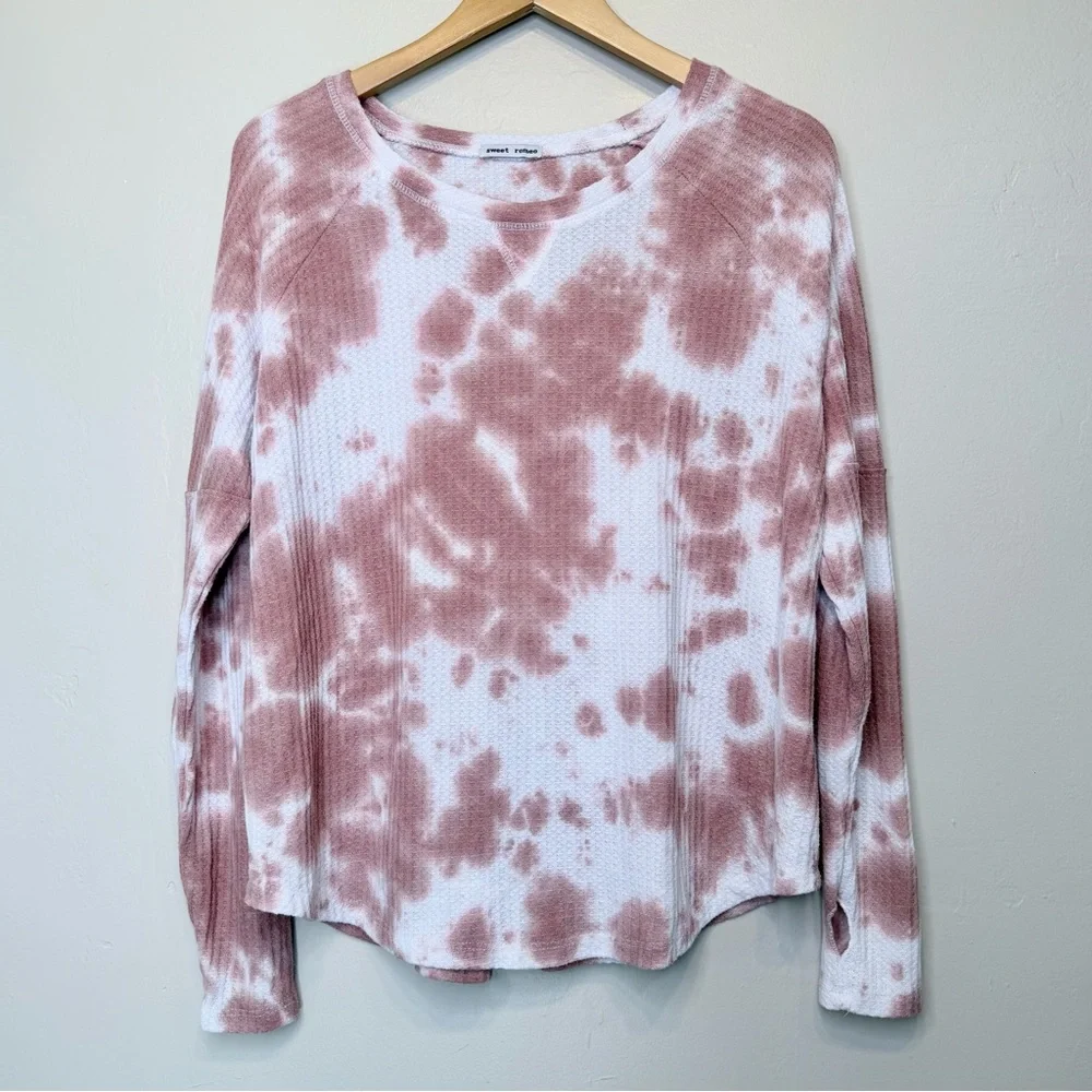 Sweet Romeo | Waffle Textured Knit Tie Dye Thumb Holes Pull Over Thermal Shirt - Picture 3 of 10